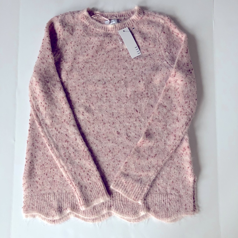Women’s Elle Scallop Hem Sweater-Small-NWT